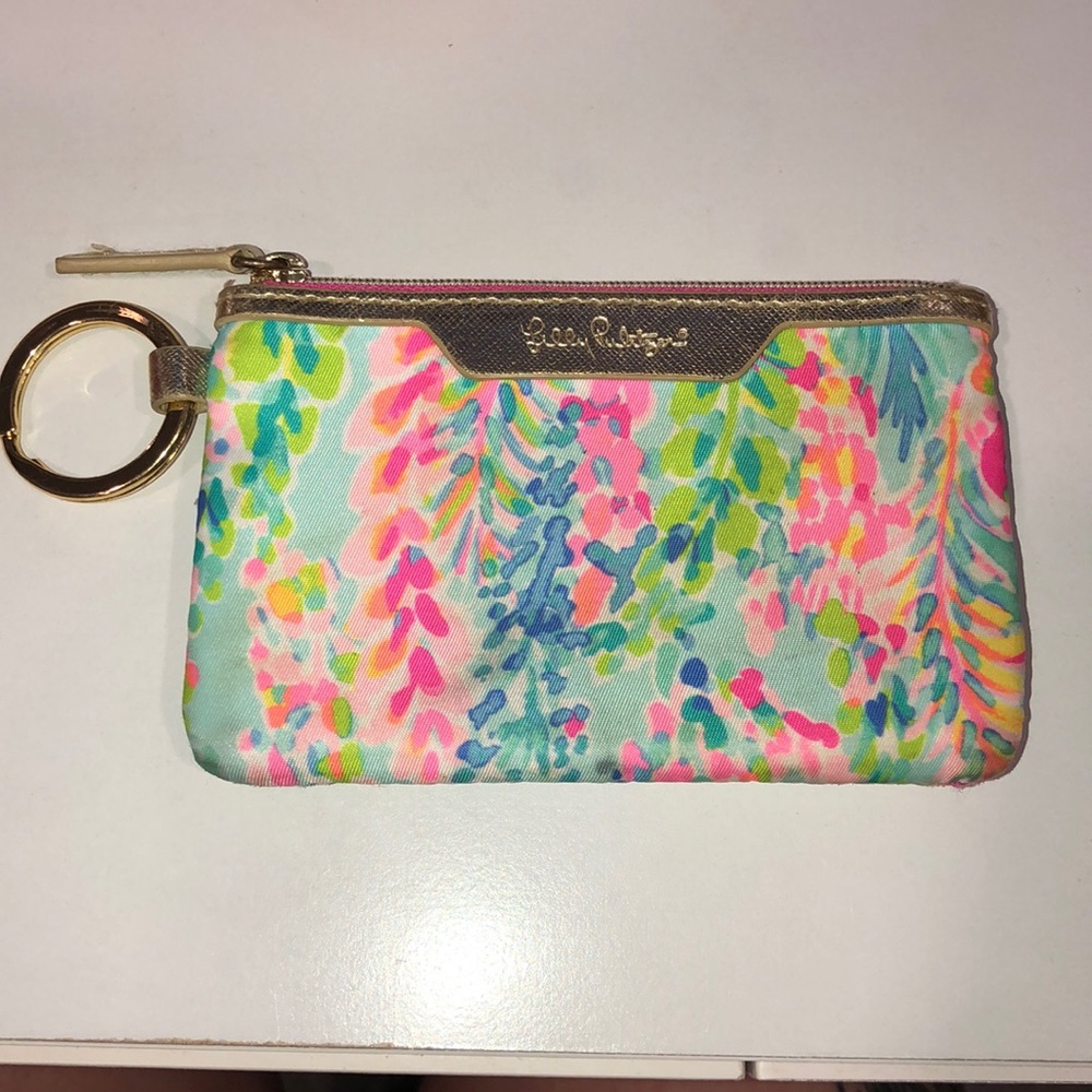Coin purse with card slot